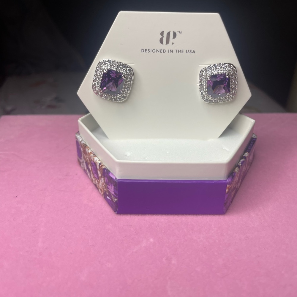 Earring bundle - Picture 13 of 16